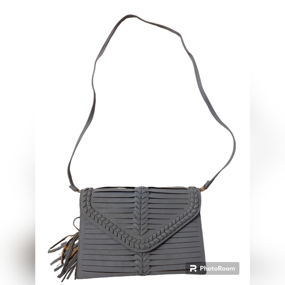 NWOT shoulder bag with woven detail